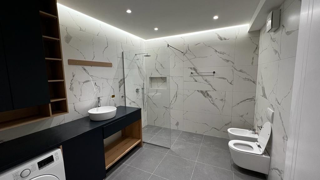 Apartament 1+1 + Parking tek Xhamia e Tabakeve
