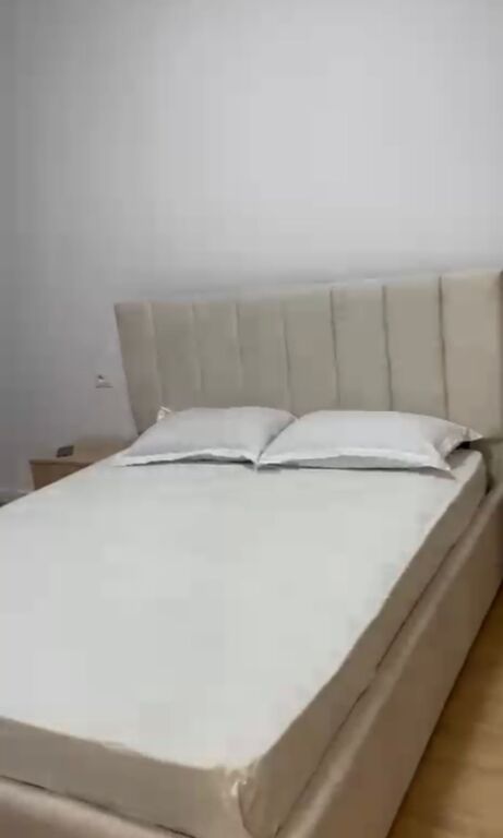 Jepet me qira 1+1 Astir te Klensi 500 mije leke