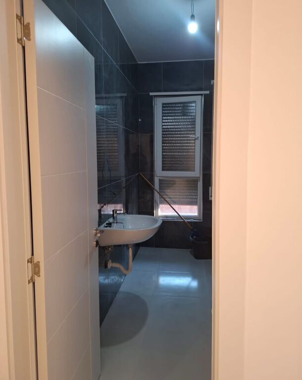 🏡✨ SHITET | APARTAMENT 2+1 ME VERANDË – PASKUQAN ✨