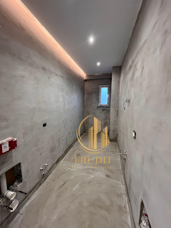 🏡 PENTHOUSE 2+1+2 FOR SALE NEAR MAX OPTIKA, VLORË