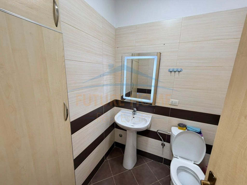 In vendita, Appartamento 2+1+2, Yzberisht