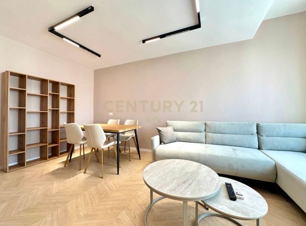 SHESIM, APARTAMENT 1+1 TOTALISHT I RI, mbrapa AMBASADËS AMERIKANE❗️