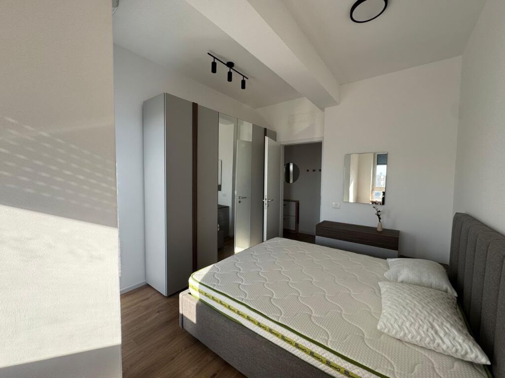 Rent Apartment 1+1+Parking Space, Oxa Residence, Tirana.