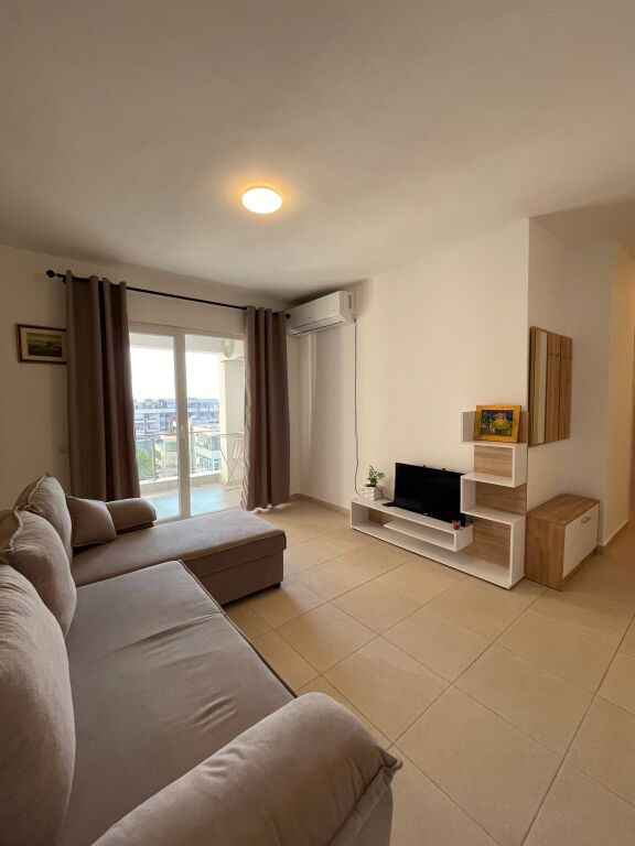 🏡 APARTAMENT 2+1+2 ME QERA NE PLAZH , DURRES