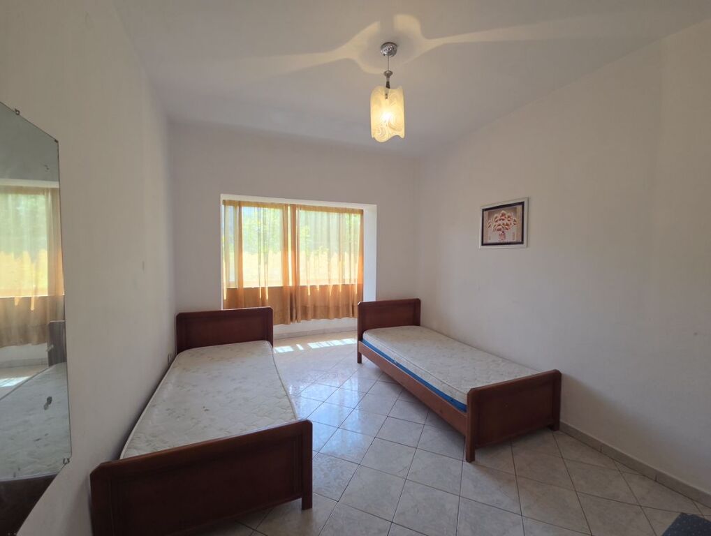 Apartament 2+1 per qera Ali Demi !