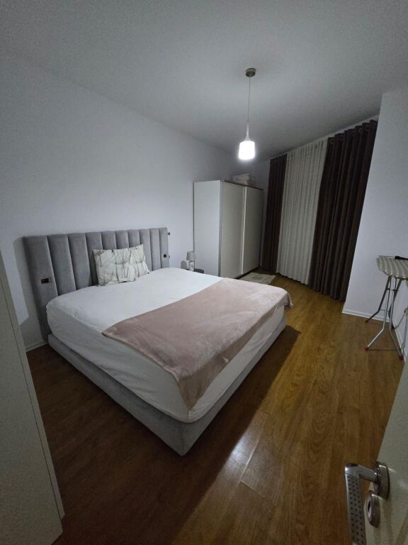 🏢Lago Secco affittasi appartamento 1+1, arredato, 60.000 leke