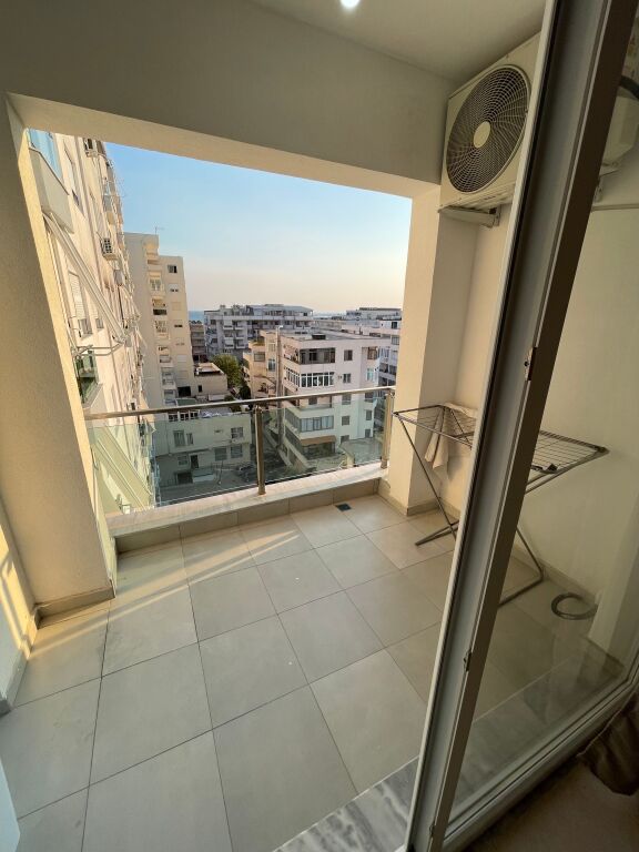 🏡 APARTAMENT 2+1+2 ME QERA NE PLAZH , DURRES
