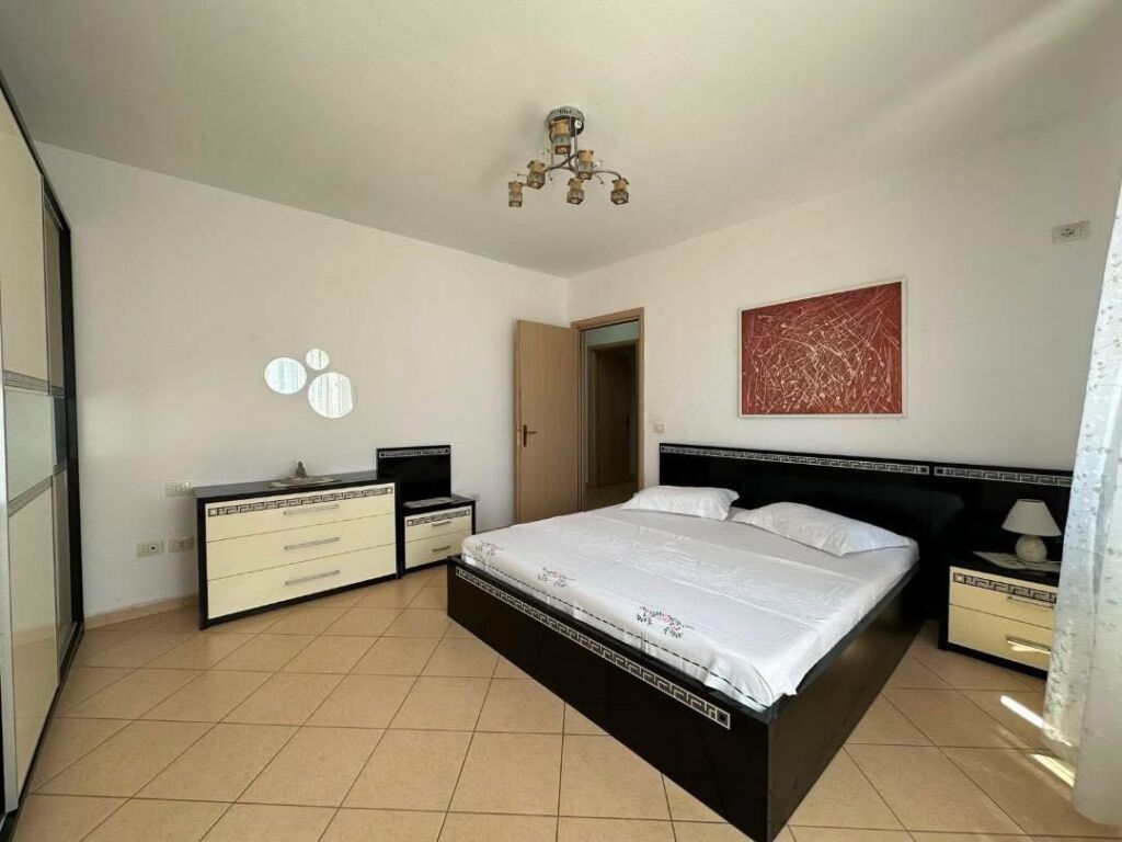 Appartamento 1+1 in affitto vicino all'Hotel Dyrrah – Spiaggia!