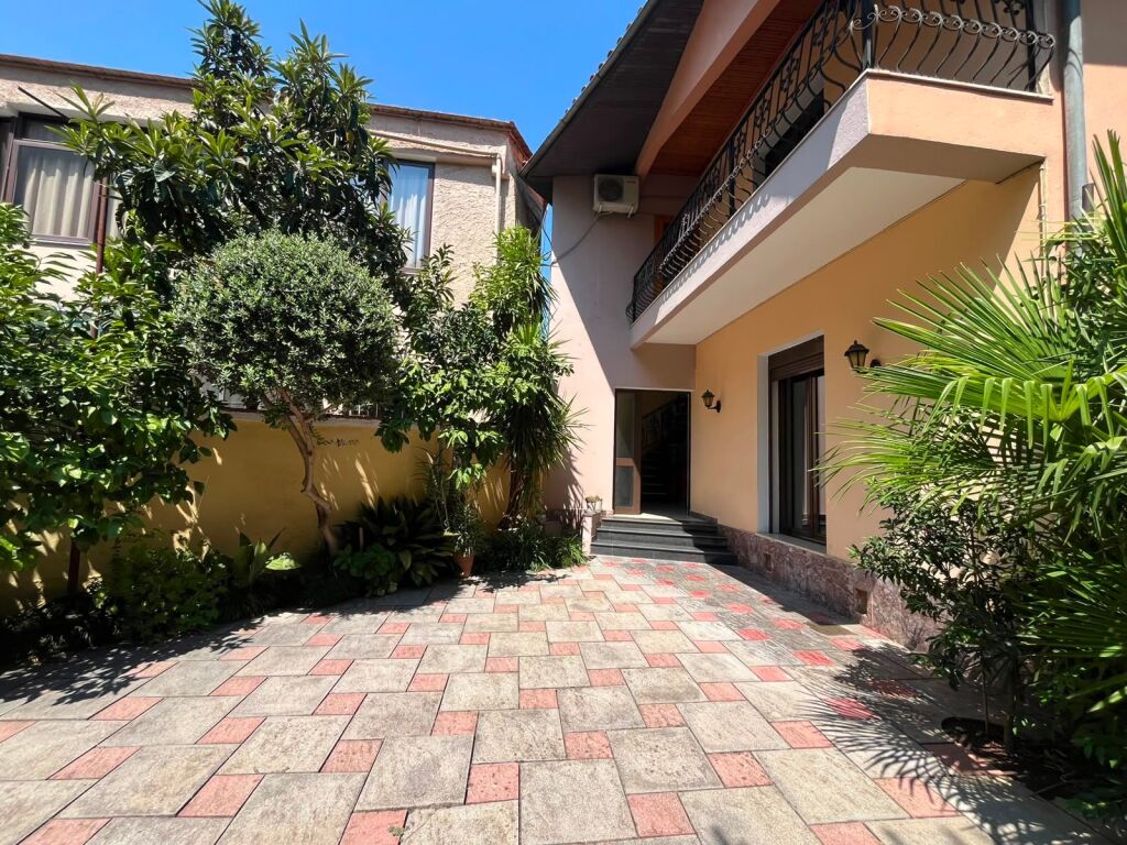 Qira, Apartament 1+1 në Rrugën e Dibrës