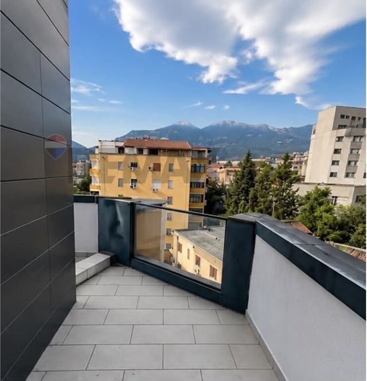 Appartamento - In Affitto - QSUT, Tirana