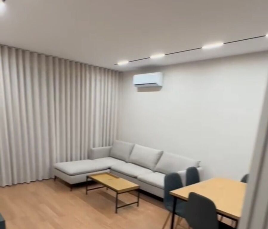 Jepet me qira 1+1 FIORI DI BOSKO 650 mije leke