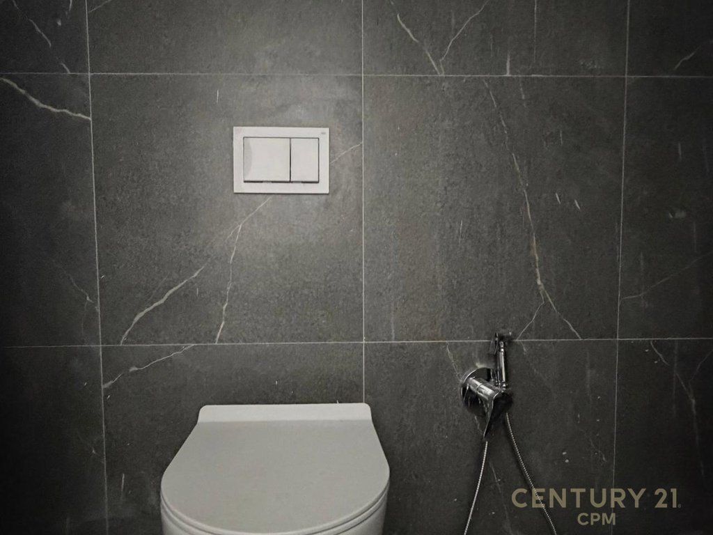 2+1 APARTMENT FOR OFFICE RENT AT GOLDEN TOWER RESIDENCE !