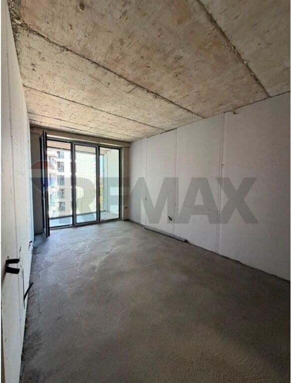Apartment 1+1 for sale at Golden Gate