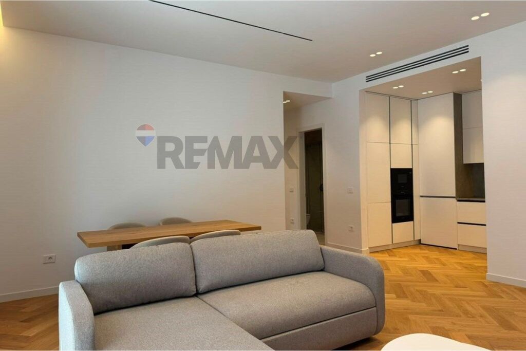 APARTAMENT 2+1+2 &amp; PARKIM PER QIRA TE DELIJORGJI