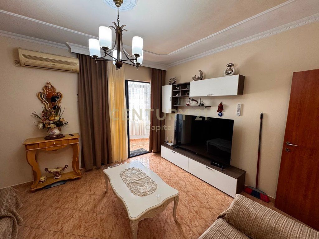 Apartament me qera prane Hotel Hilton!