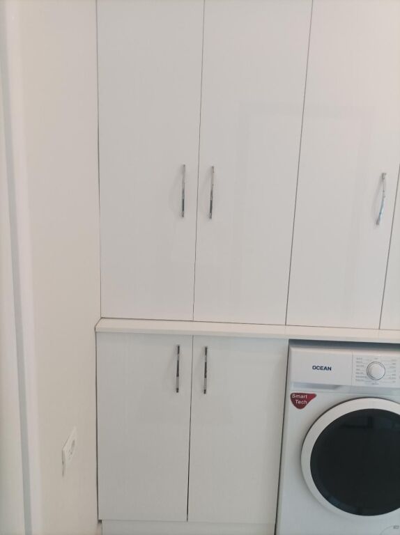 Shitet apartamenti 1+1