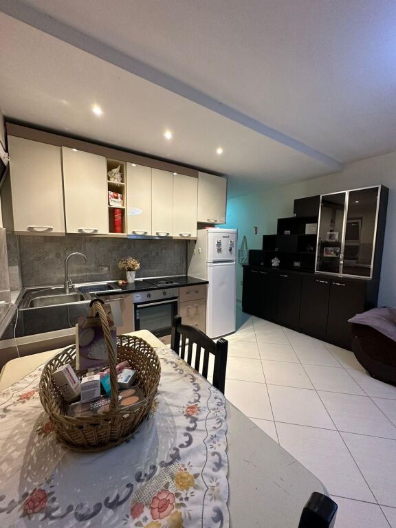 Rent | Apartament 1 + 1 | Ish Restorant Durresi | 450 €/month
