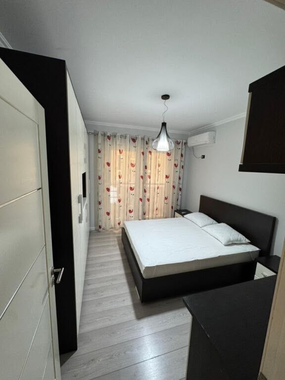 Qera, Apartament 3+1 Kompleksi Delijorgji Rruga e Kavajes