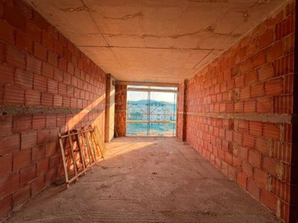 Shitet, Apartament 1+1, Sauk " Grow Green ", Tiranë.