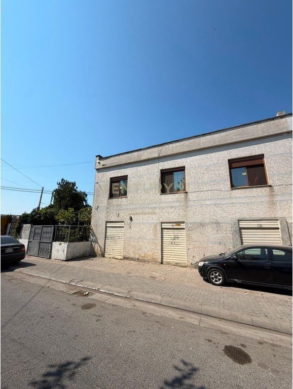 SHTËPI PRIVATE PER SHITJE , DURRËS 140,000 €