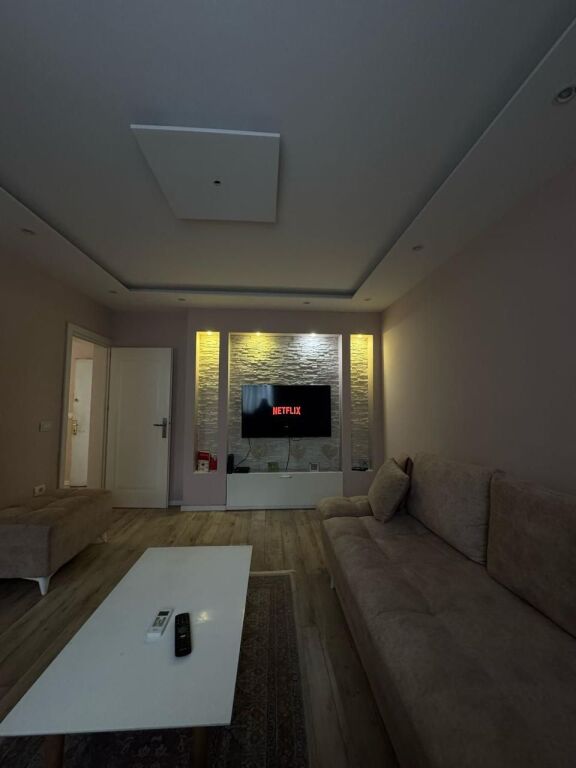 JEPET ME QERA APARTAMENT 1+1 – 21 DHJETORI