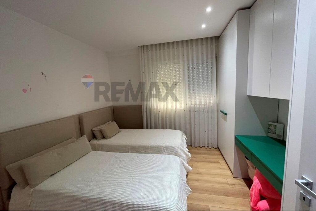 VENDESI APPARTAMENTO 2+1 + VERANDA ASTIR