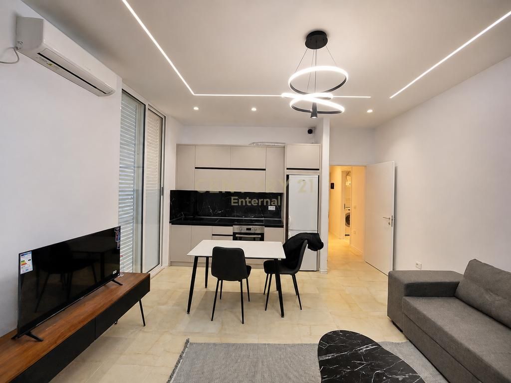 Kodra E Diellit - 1+1 Modern Apartment for Rent Newly Invested Near Big Market at the Municipality Overpass