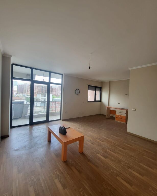🏢 LOCALE UFFICIO IN AFFITTO – ASTIR