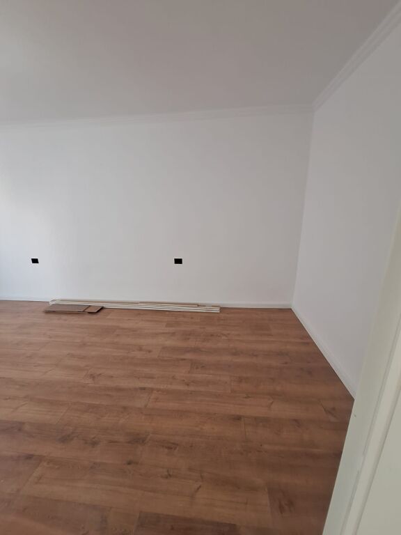 Shitet, Apartament 1+1, Vasil Shanto, Tiranë