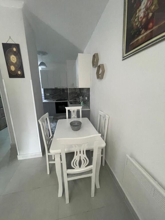 🏢In the 5 Maj area, an apartment 2+1+2, furnished, is for rent. 55,000 Leke