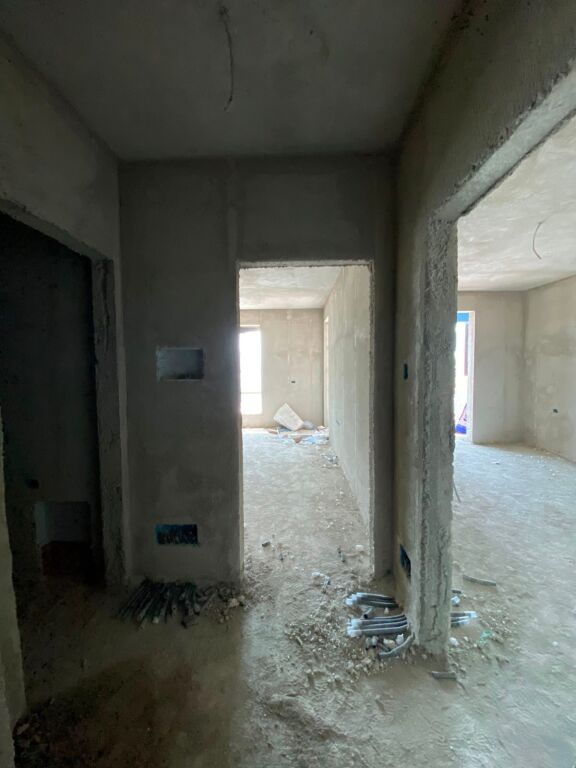 Paskuqan , 1+1 for sale on main road