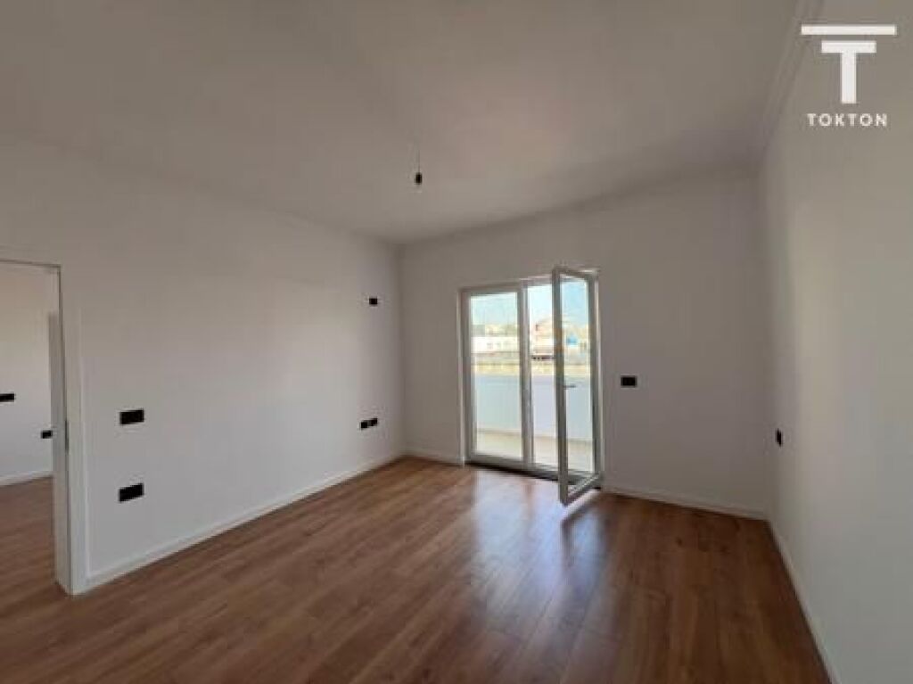 FOR SALE, APARTMENT 1+1, VASIL SHANTO, TIRANA
