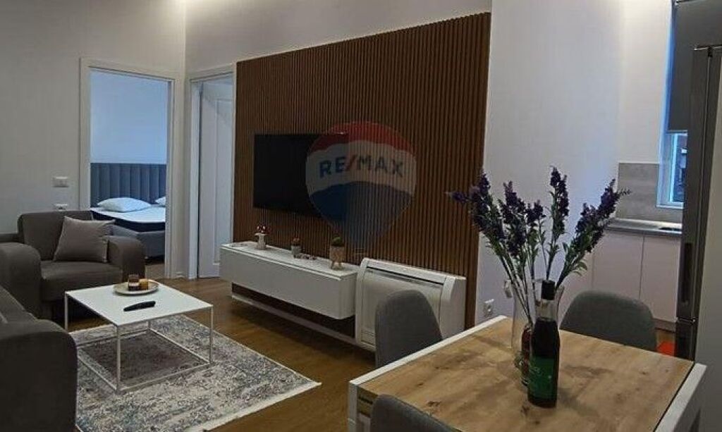 Appartamento - In Affitto - Blocco Ambasciate I, Tirana  ID: 530261047-249