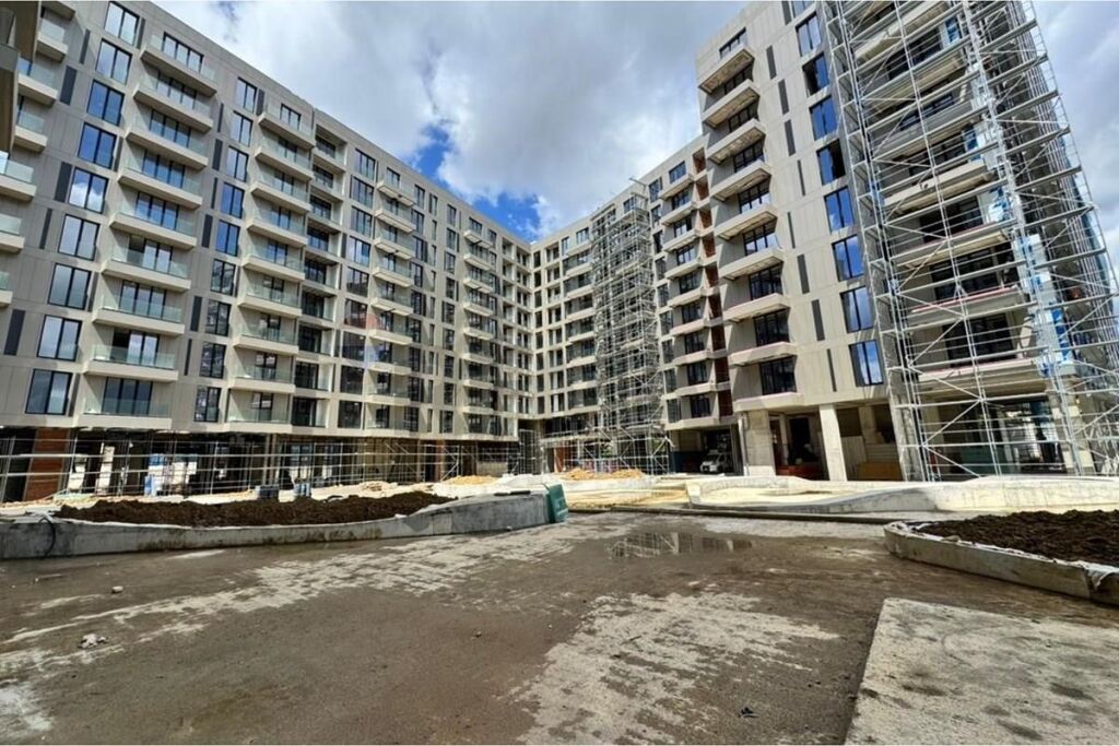 Apartment 1+1 for sale at Golden Gate