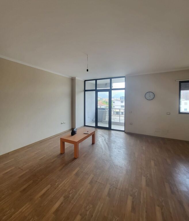 🏢 LOCALE UFFICIO IN AFFITTO – ASTIR