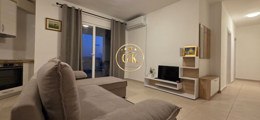 🏡 APARTAMENT 2+1+2 ME QERA NE PLAZH , DURRES