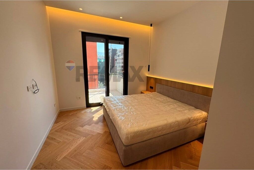 APARTAMENT 2+1+2 &amp; PARKIM PER QIRA TE DELIJORGJI