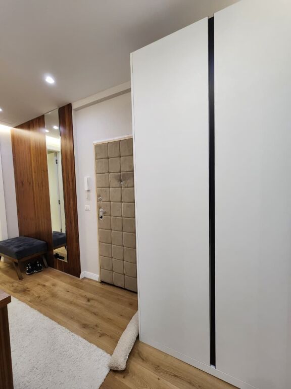 # In Affitto: Appartamento 2+1+2 Bagni &amp; 3 Balconi (+1 Posto Auto) 📍Liqeni Thatë / Radisson (135m2) 🔥🔥 Super Moderno | Prima Volta in Affitto ❤️ | €1.350/Mese