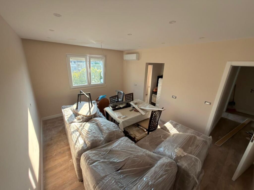 1+1 for Rent in Kombinat is given