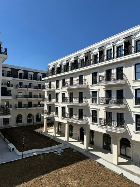 🏡 SHITET GARSONIERE – PORTA TIRANA E RE, SAUK