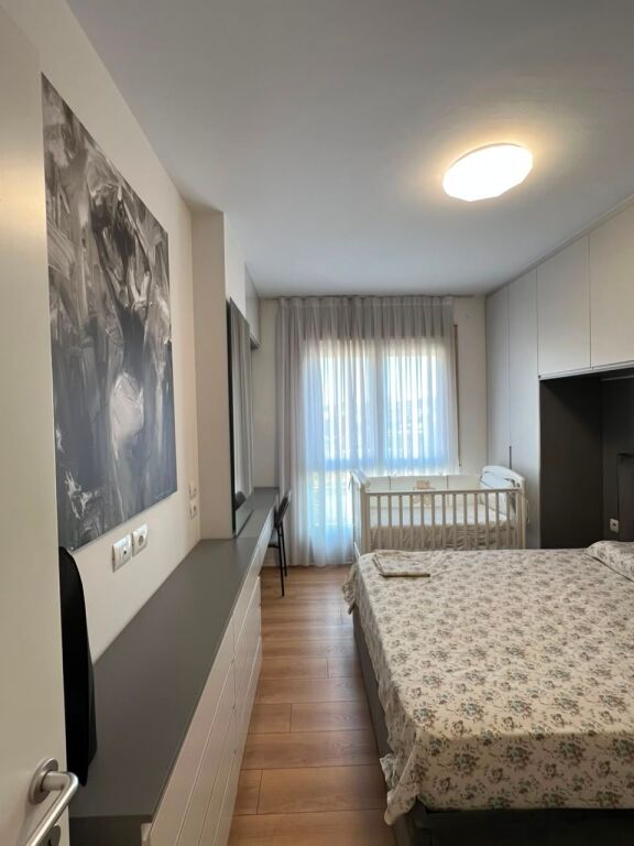 Appartamento 2+1 + Parcheggio in Affitto 5 Maji Tirane