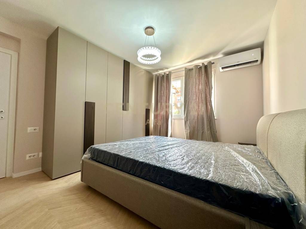 SHESIM, APARTAMENT 1+1 TOTALISHT I RI, mbrapa AMBASADËS AMERIKANE❗️