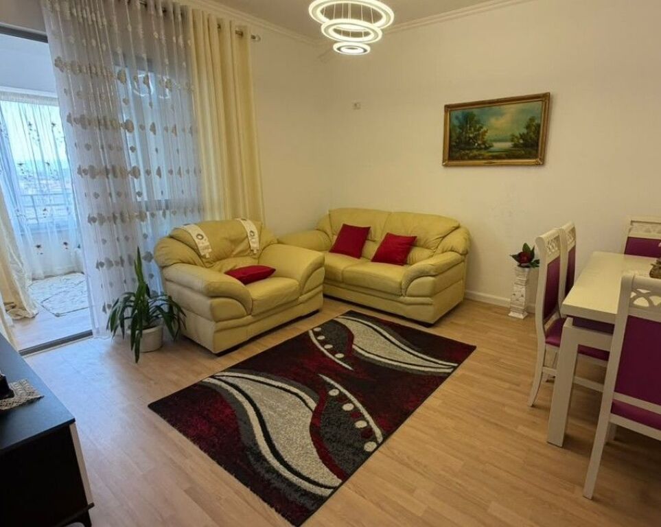 Shitet Apartament 1+1 Fresk, Tiranë