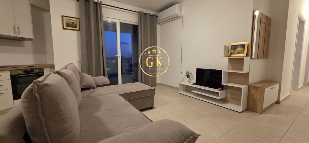 🏡 APARTAMENT 2+1+2 ME QERA NE PLAZH , DURRES