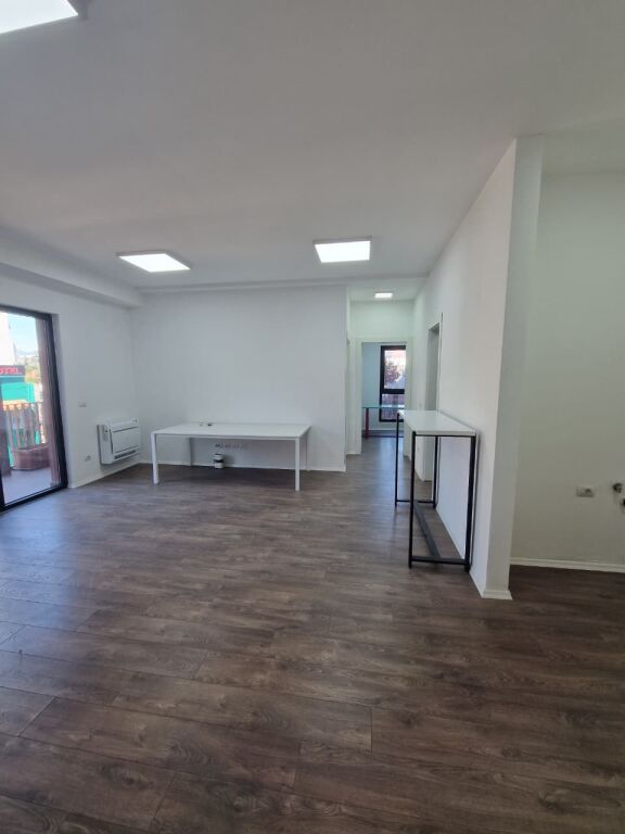 For rent Business Environment 2+1 Kavajes Street, Tek Garden Building ID 5312