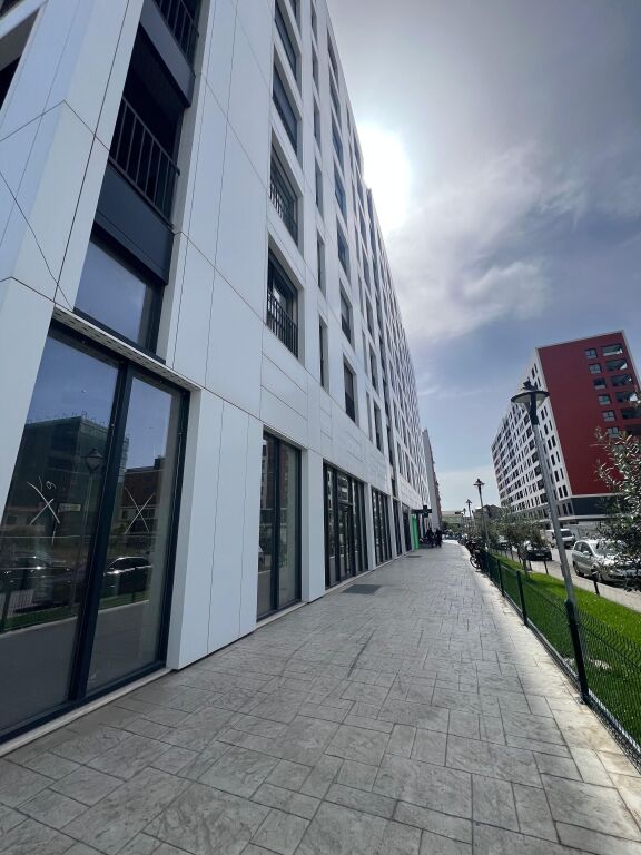 Apartment 3+1+2 for sale Bulevardi i Ri Elbavo