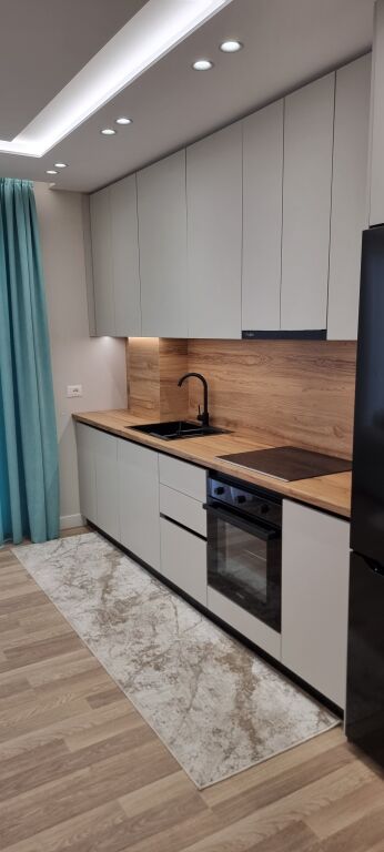NJË APARTAMENT QË NUK ËSHTË THJESHTË PËR TË JETUAR… ËSHTË PËR TË SHIJUAR. ✨  🏡 APARTAMENT 2+1 | MISTO MAME | TIRANË