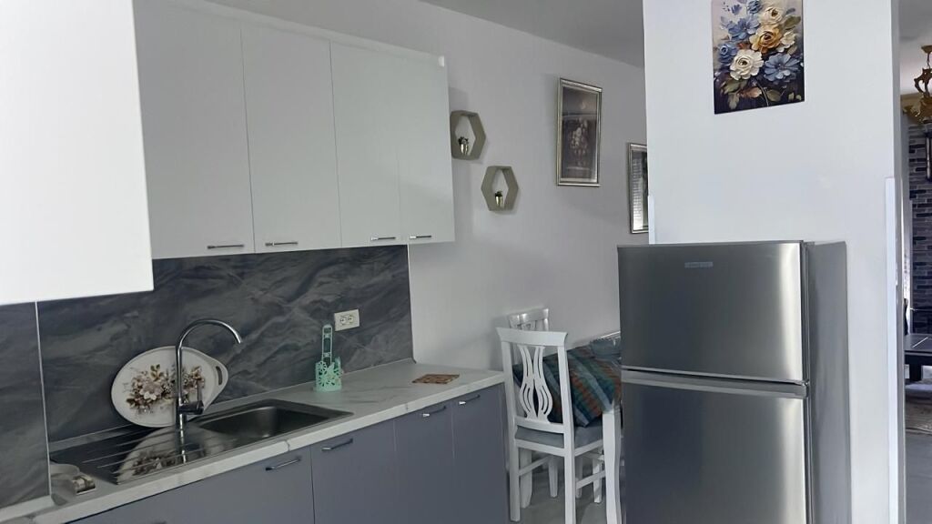 🏢In the 5 Maj area, an apartment 2+1+2, furnished, is for rent. 55,000 Leke