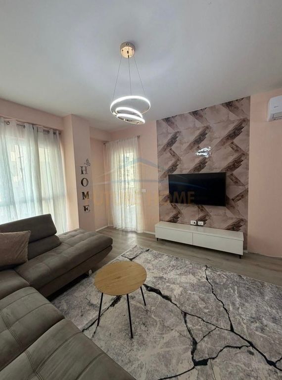 Shitet, Apartament 1+1, Kompleksi Aura, Tirane
