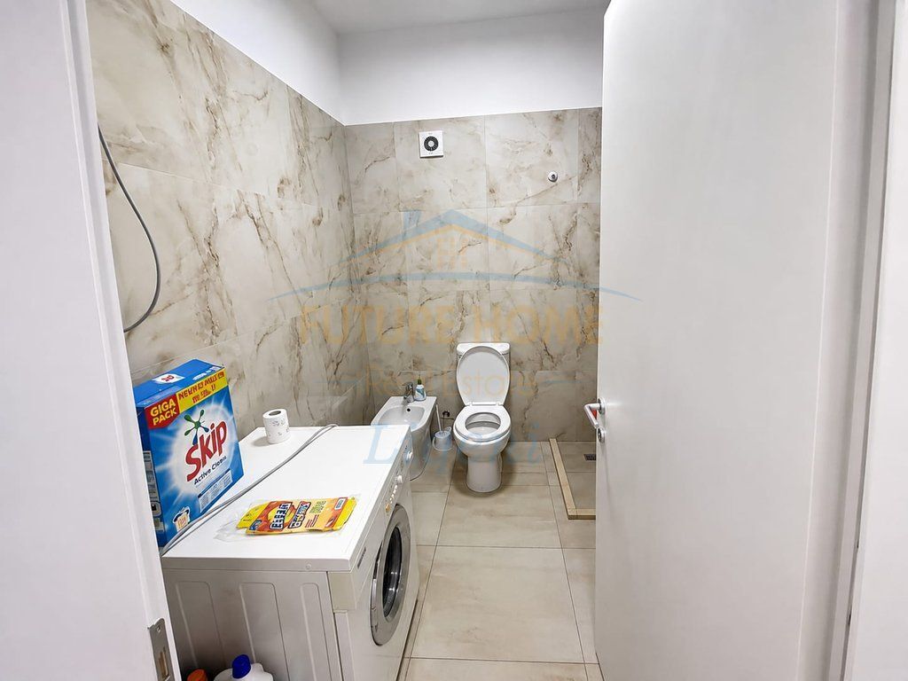 Shitet, Apartament 1+1, Kopshti Botanik, Tirane.